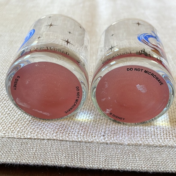 Disney Disneyland Four parks One World Mickey Mouse Fantasia lot of 2 Shot Glass - Picture 4 of 8